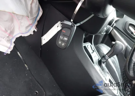 2021 Jeep Cherokee Latitude Lux Fwd from USA, damaged, VIN 1C4PJLMX7MD135172